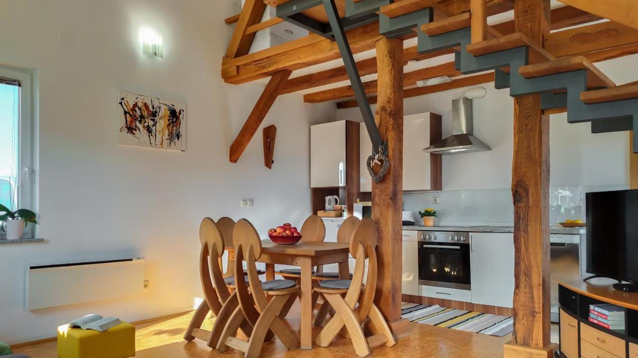 Apartments Vinska Trta كاتيز أوب سافي المظهر الخارجي الصورة