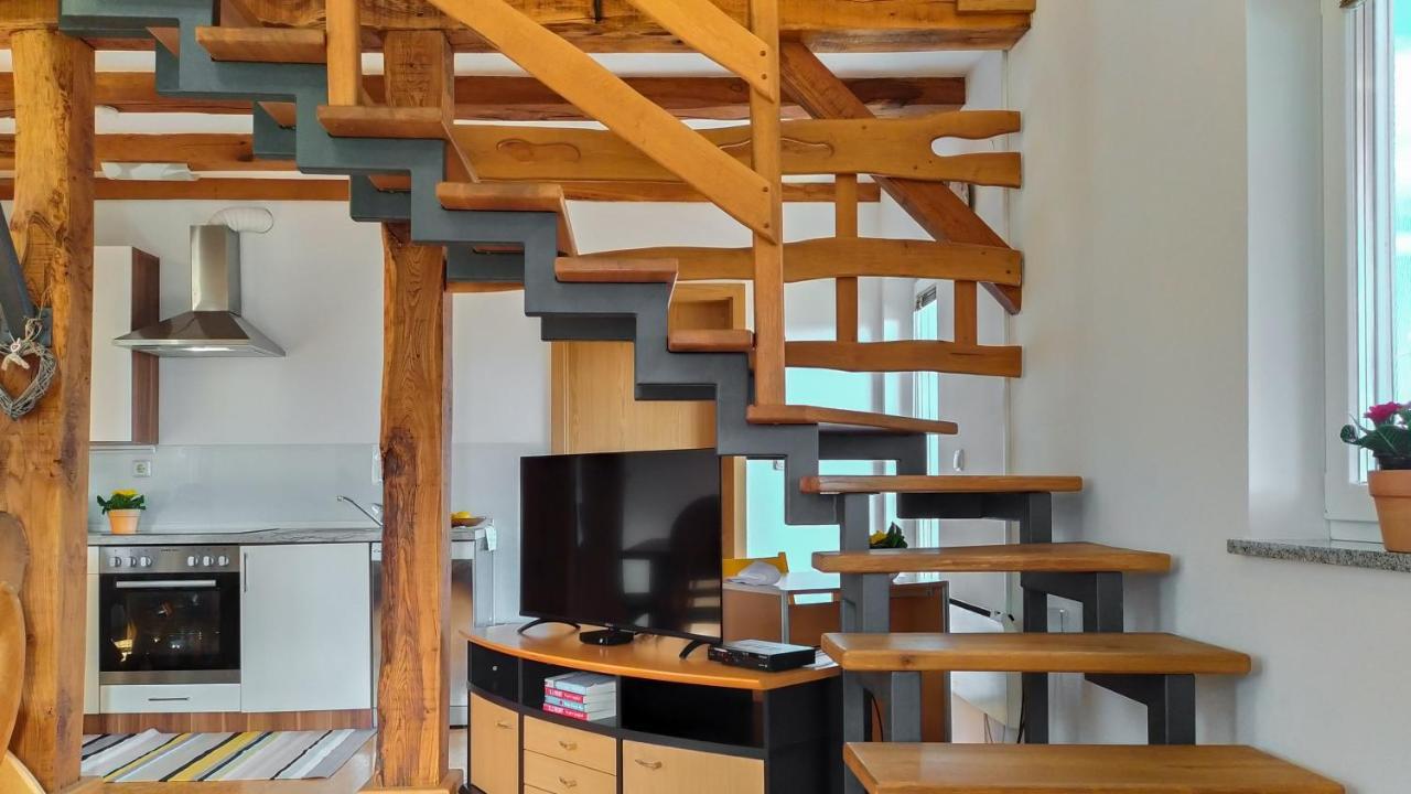Apartments Vinska Trta كاتيز أوب سافي المظهر الخارجي الصورة