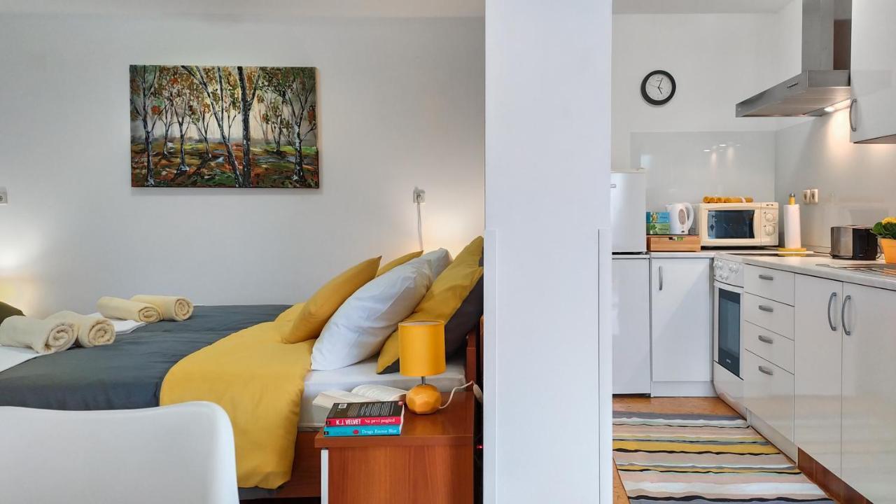 Apartments Vinska Trta كاتيز أوب سافي المظهر الخارجي الصورة